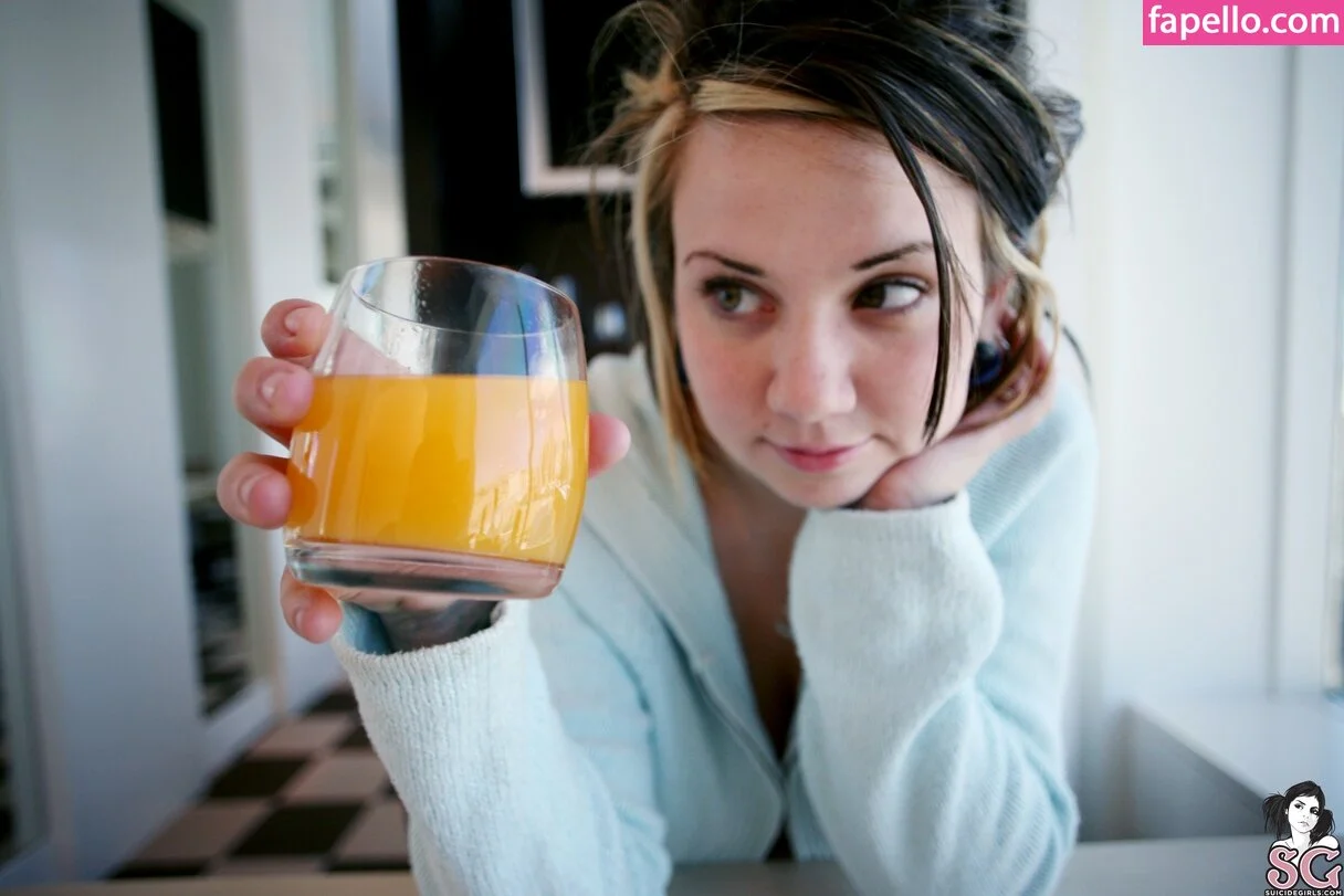 Quinne / quin.night / quinne_germain Onlyfans Photo Gallery 