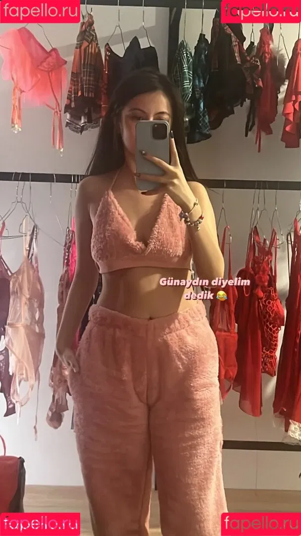 Kübra Yurdakul / kubrayurdakull / kubrayurdakulx_ / storm__angel__ Onlyfans Photo Gallery 