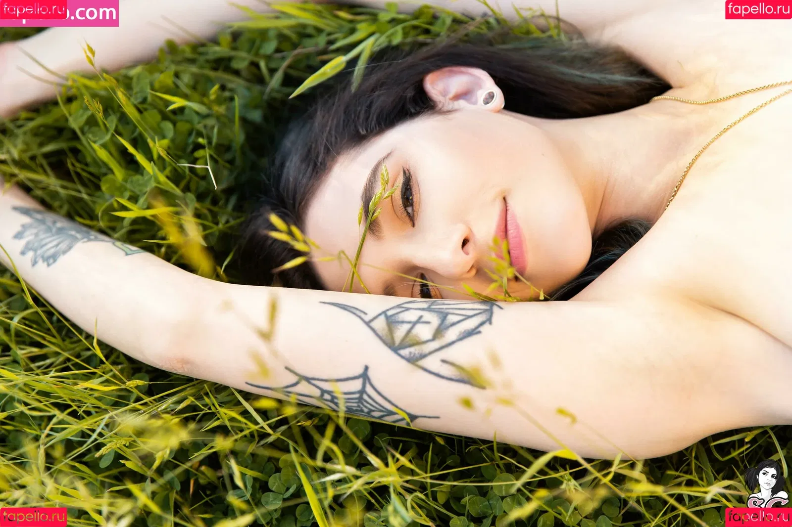 Sophoulla / patreon / sophoulla64 Onlyfans Photo Gallery 