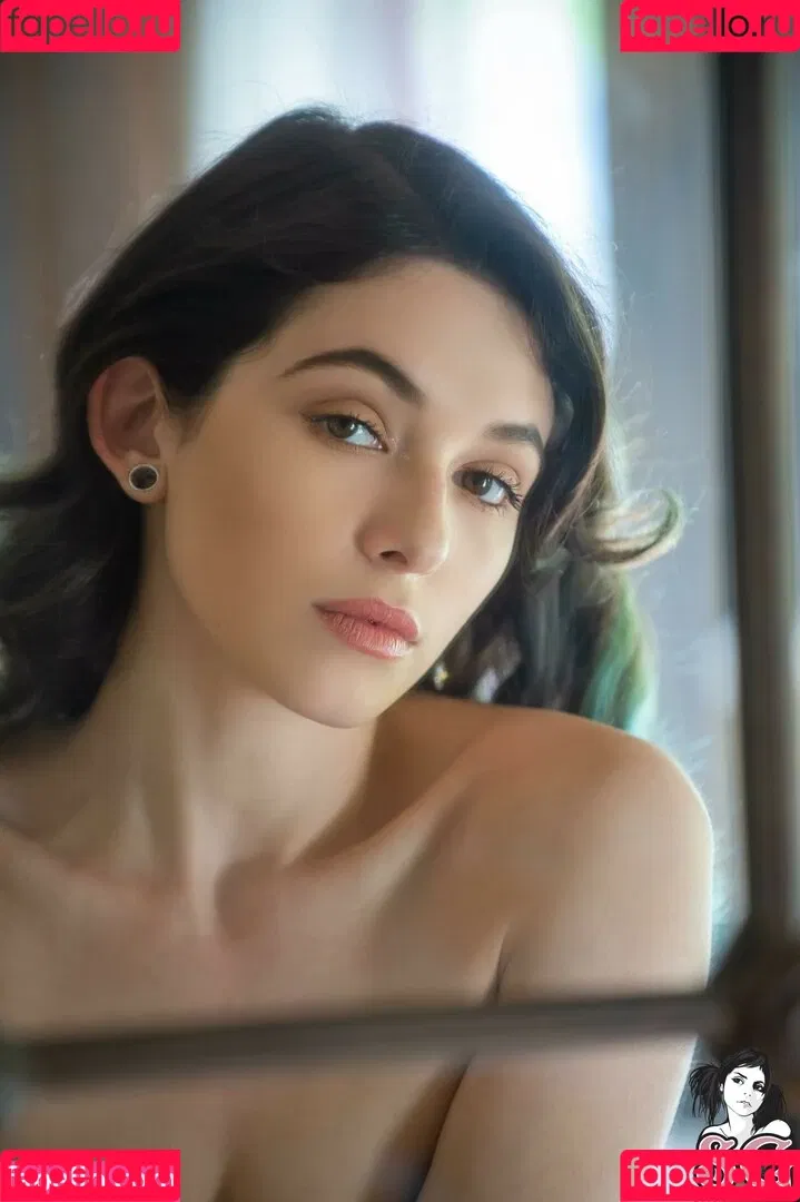 Sophoulla / patreon / sophoulla64 Onlyfans Photo Gallery 