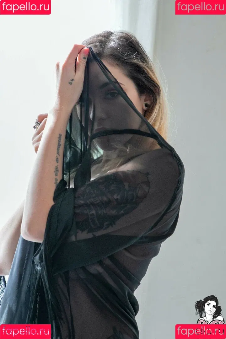 Sophoulla / patreon / sophoulla64 Onlyfans Photo Gallery 