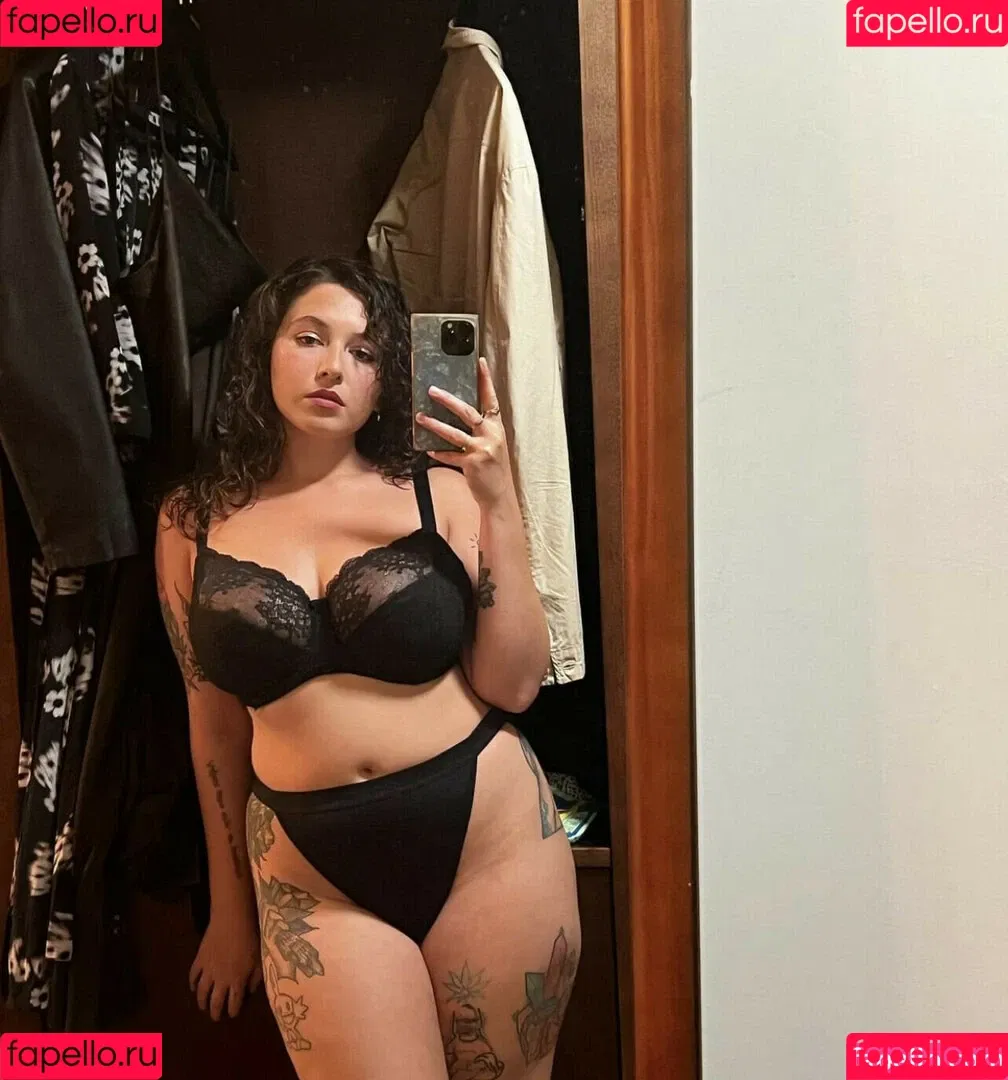 Sophoulla / patreon / sophoulla64 Onlyfans Photo Gallery 