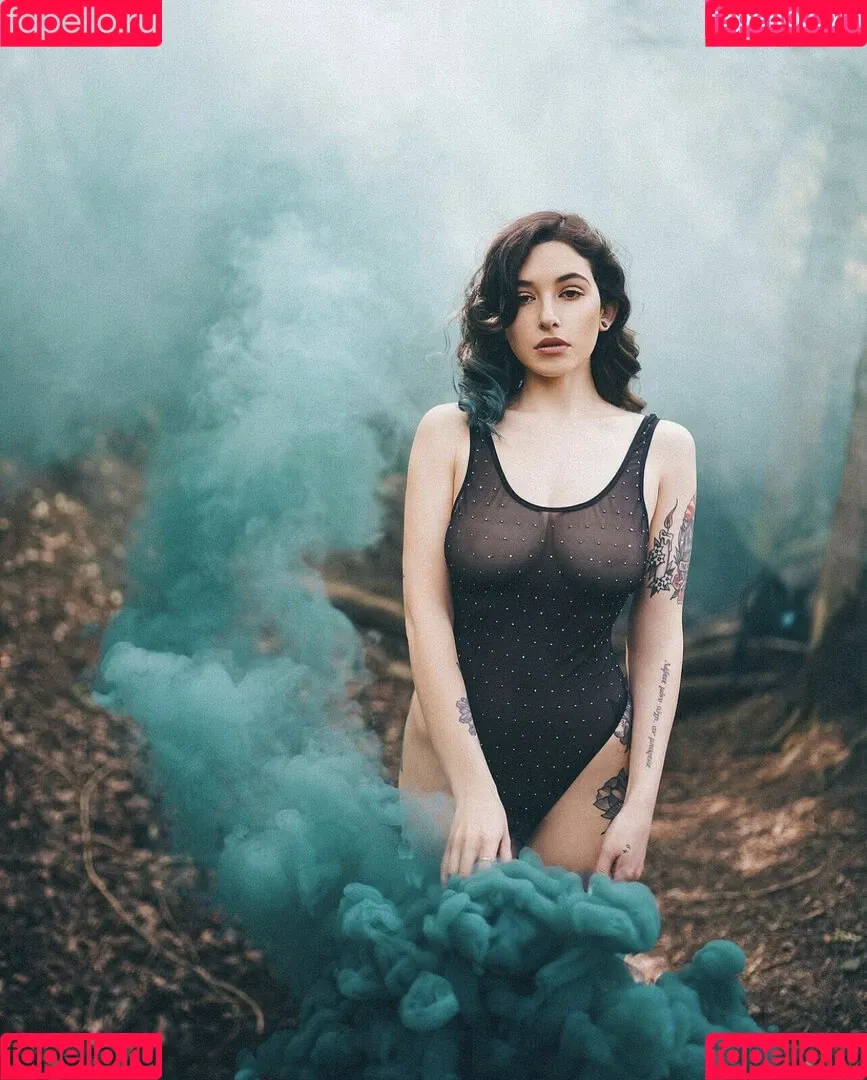 Sophoulla / patreon / sophoulla64 Onlyfans Photo Gallery 