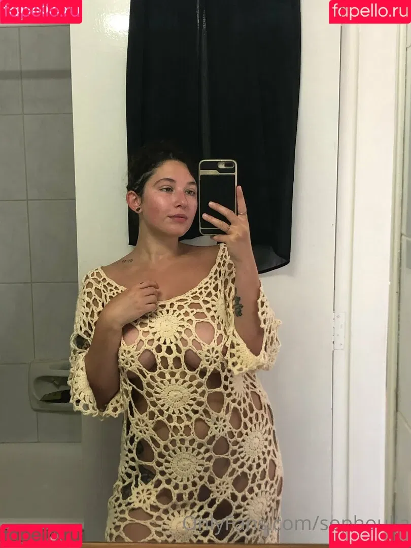 Sophoulla / patreon / sophoulla64 Onlyfans Photo Gallery 