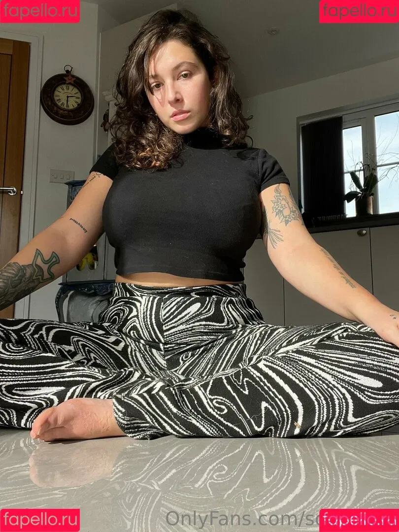 Sophoulla / patreon / sophoulla64 Onlyfans Photo Gallery 