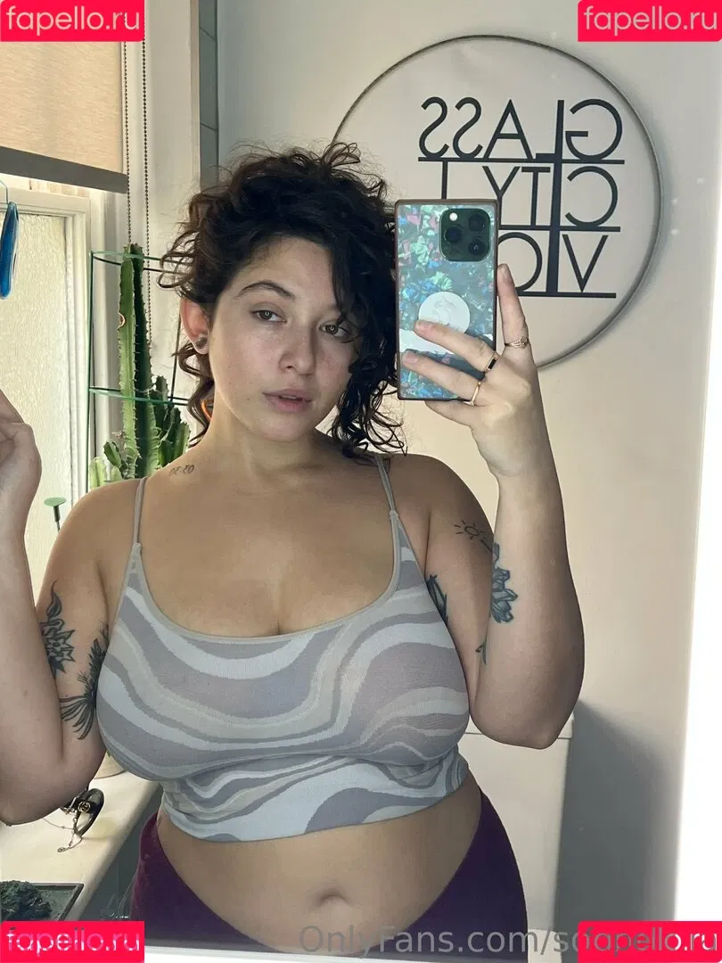 Sophoulla / patreon / sophoulla64 Onlyfans Photo Gallery 