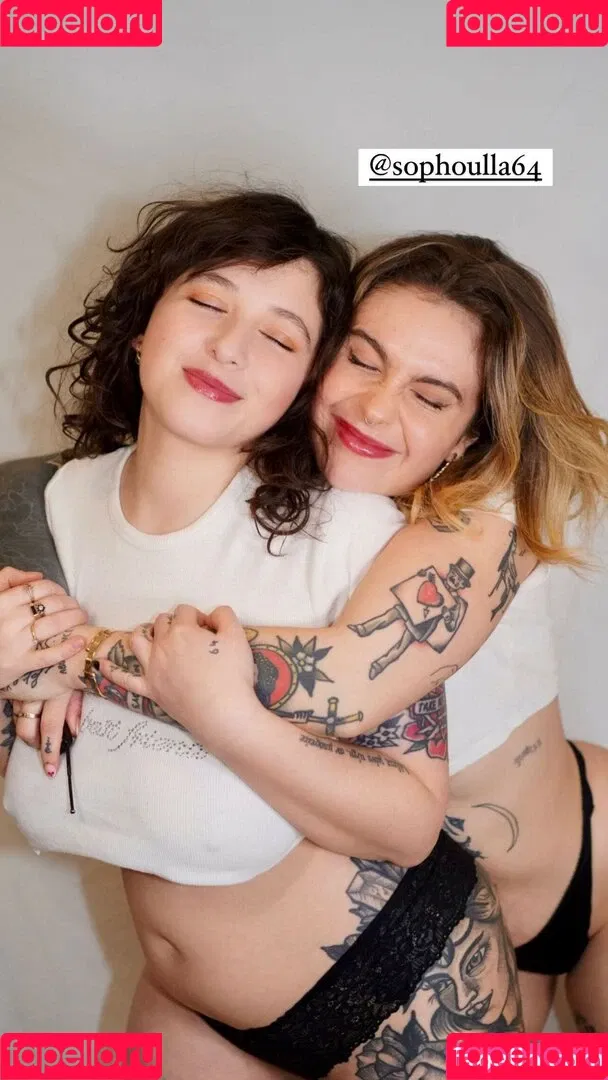 Sophoulla / patreon / sophoulla64 Onlyfans Photo Gallery 