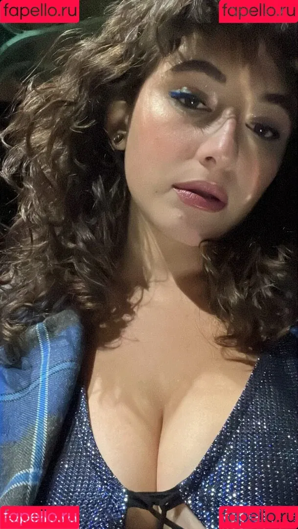 Sophoulla / patreon / sophoulla64 Onlyfans Photo Gallery 