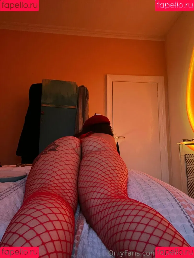 Sophoulla / patreon / sophoulla64 Onlyfans Photo Gallery 