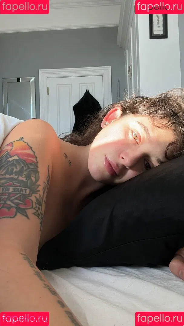 Sophoulla / patreon / sophoulla64 Onlyfans Photo Gallery 