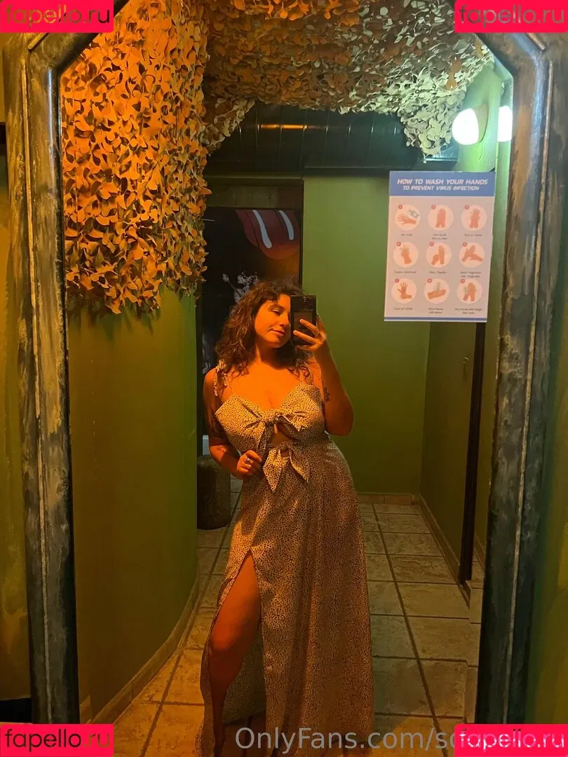 Sophoulla / patreon / sophoulla64 Onlyfans Photo Gallery 