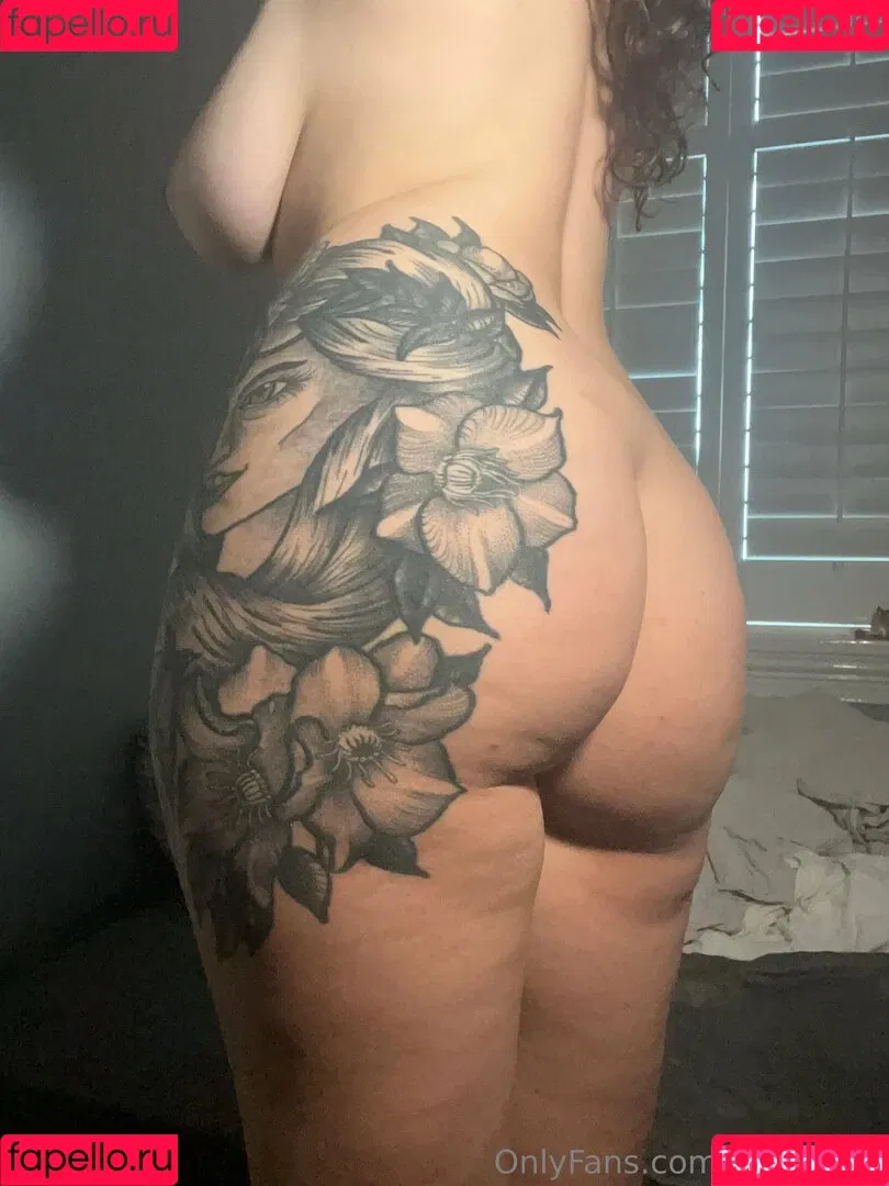 Sophoulla / patreon / sophoulla64 Onlyfans Photo Gallery 