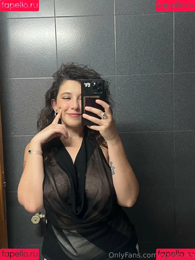 Sophoulla / patreon / sophoulla64 Onlyfans Photo Gallery 