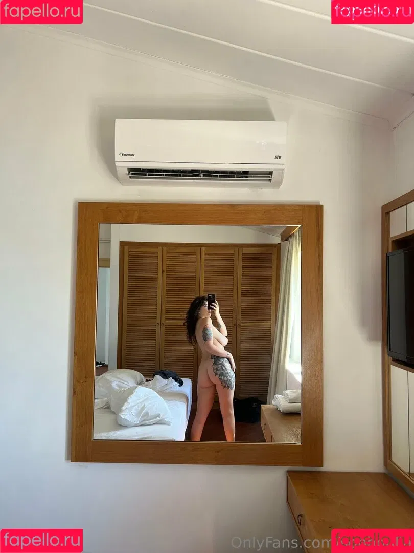 Sophoulla / patreon / sophoulla64 Onlyfans Photo Gallery 