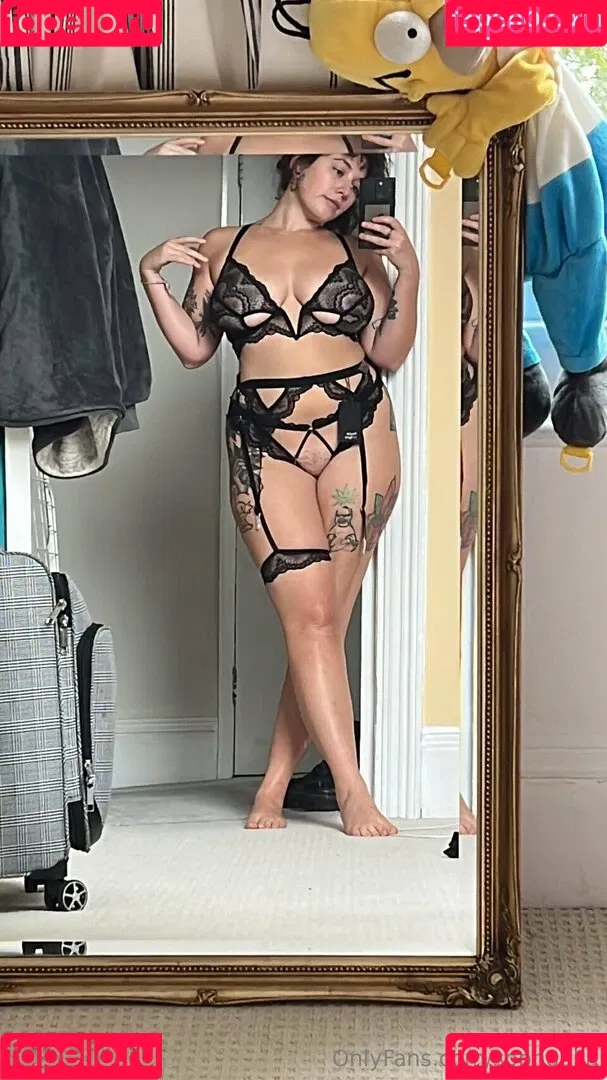 Sophoulla / patreon / sophoulla64 Onlyfans Photo Gallery 