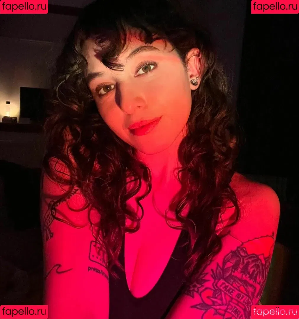 Sophoulla / patreon / sophoulla64 Onlyfans Photo Gallery 