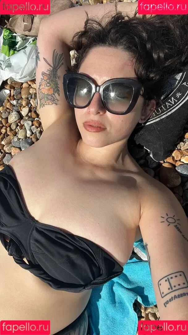 Sophoulla / patreon / sophoulla64 Onlyfans Photo Gallery 