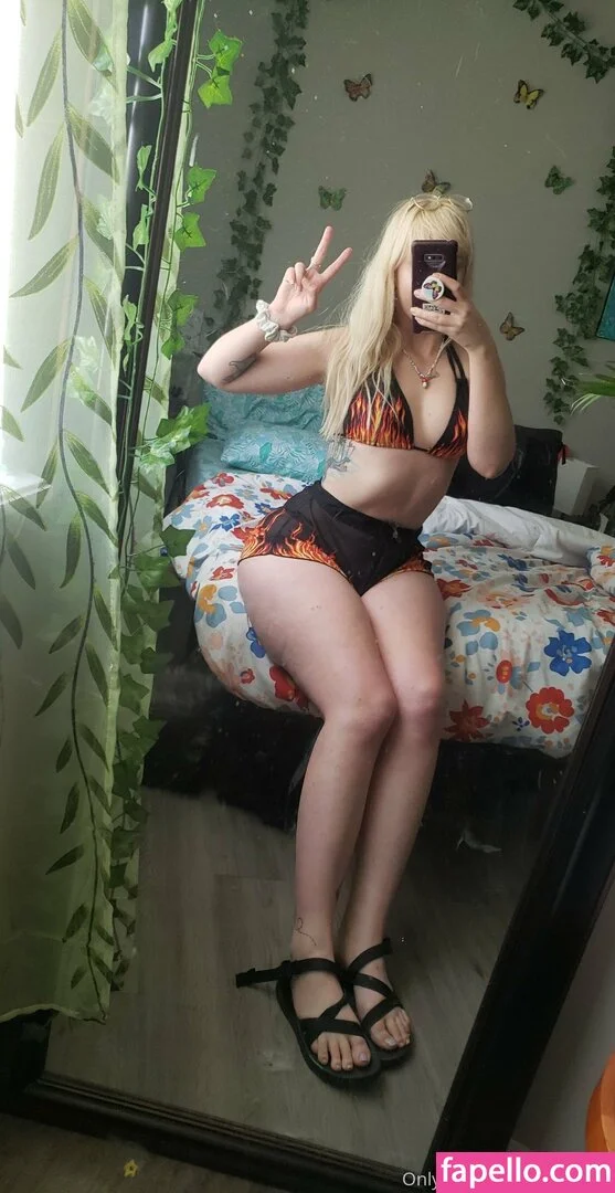 freemoon / freemoonofficial Onlyfans Photo Gallery 