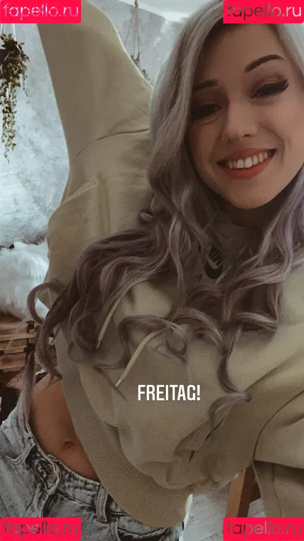 Farbenfuchs / Leslie / calisto.c Onlyfans Photo Gallery 