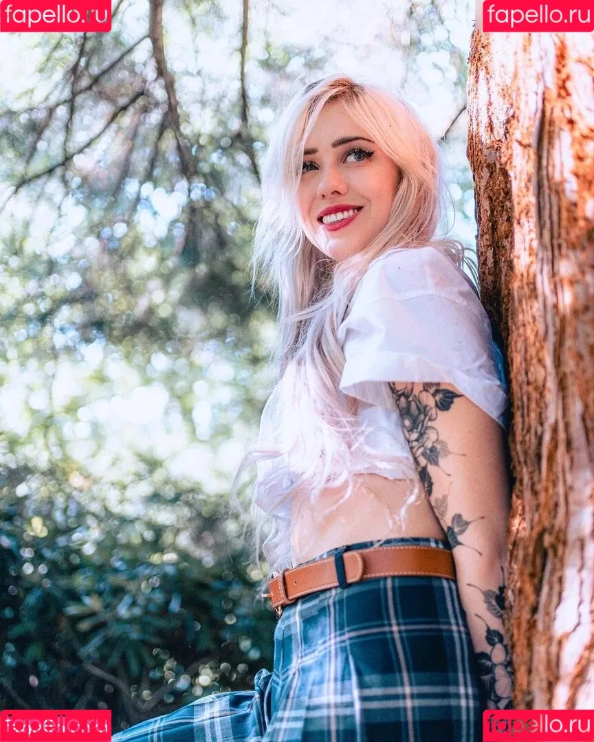 Farbenfuchs / Leslie / calisto.c Onlyfans Photo Gallery 