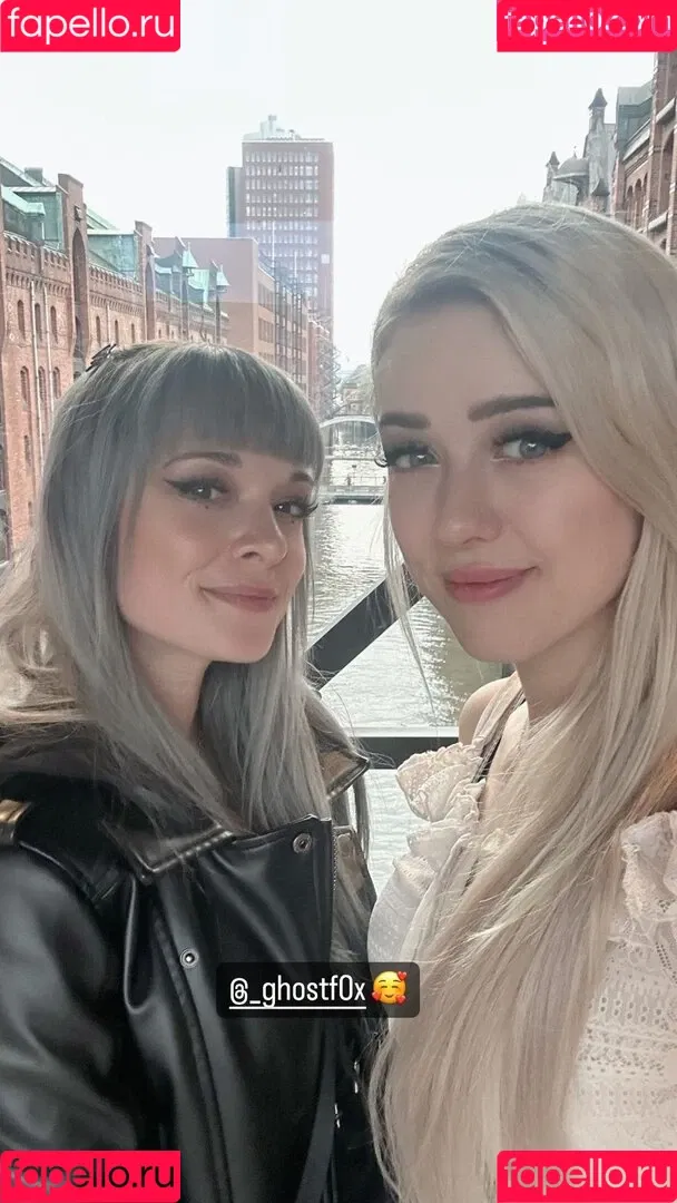 Farbenfuchs / Leslie / calisto.c Onlyfans Photo Gallery 
