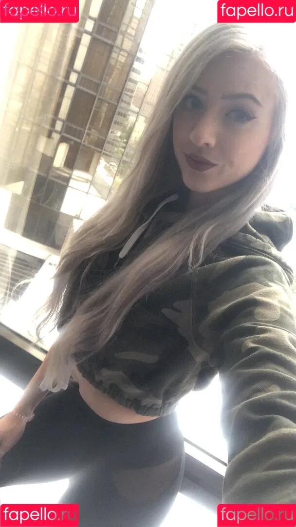 Farbenfuchs / Leslie / calisto.c Onlyfans Photo Gallery 