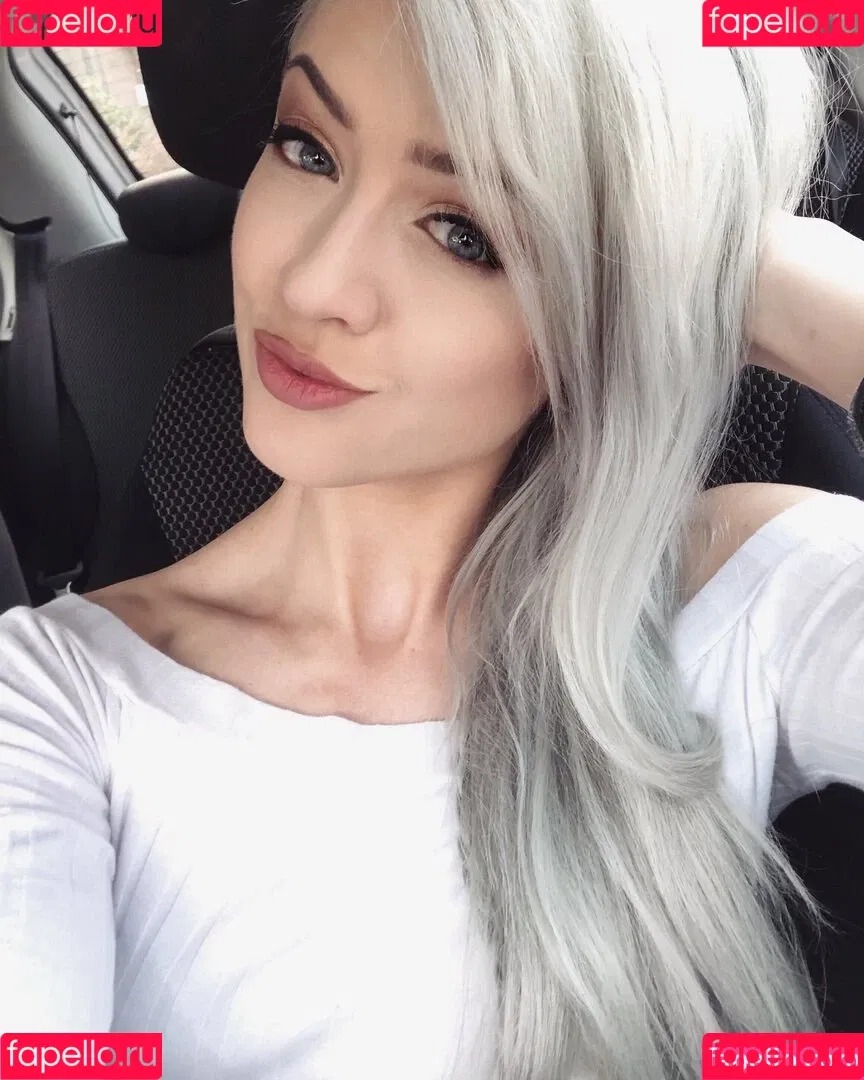 Farbenfuchs / Leslie / calisto.c Onlyfans Photo Gallery 