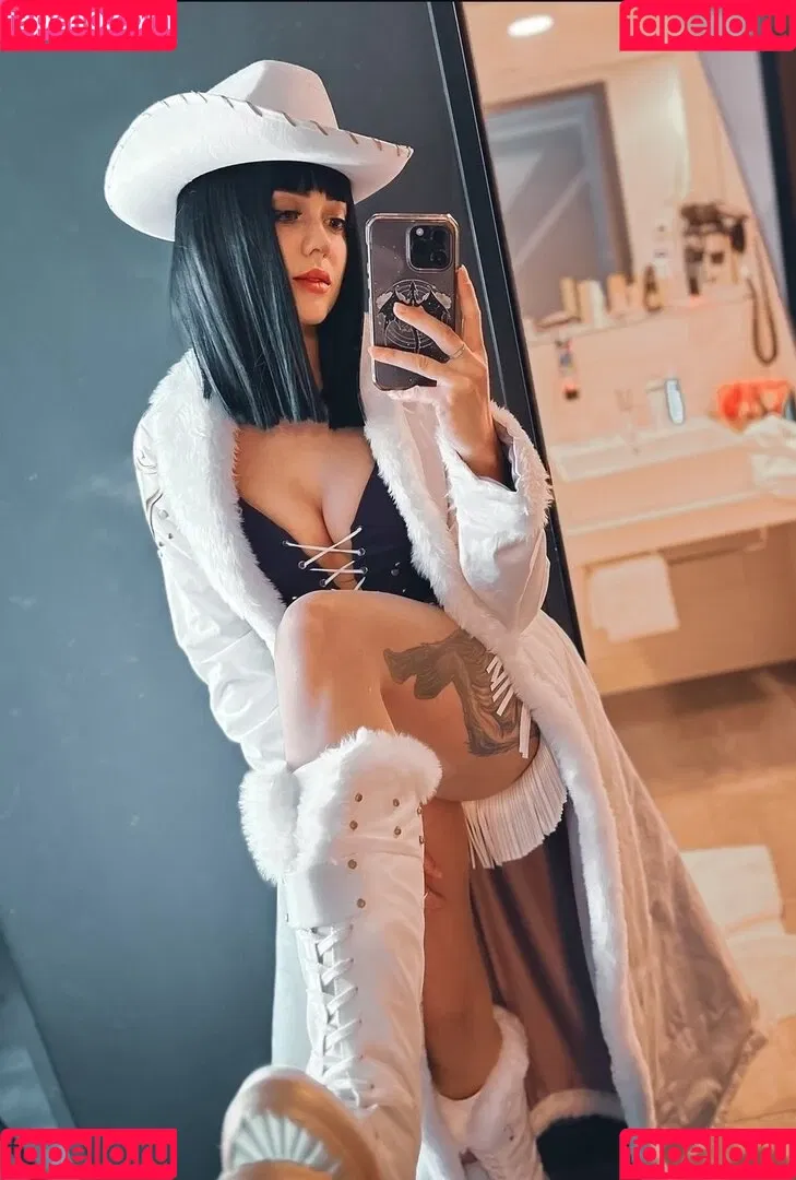 Farbenfuchs / Leslie / calisto.c Onlyfans Photo Gallery 