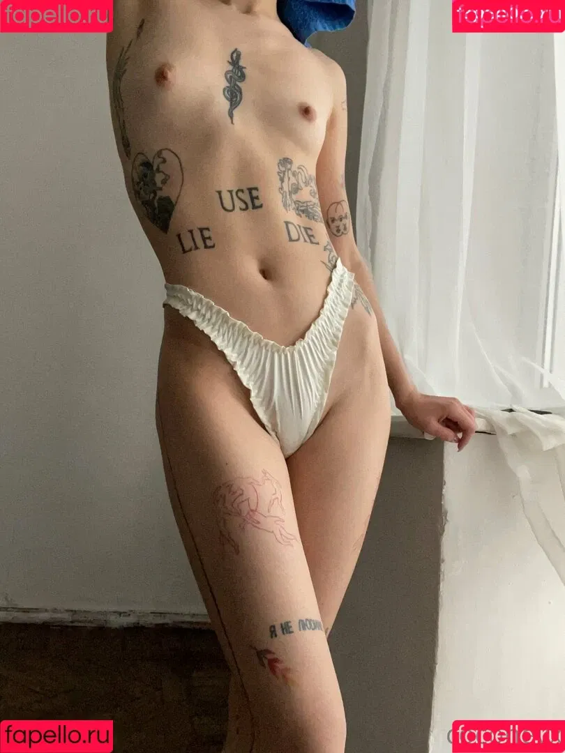 Coconey / coconeyx / coconeyxx / hinatakio Onlyfans Photo Gallery 