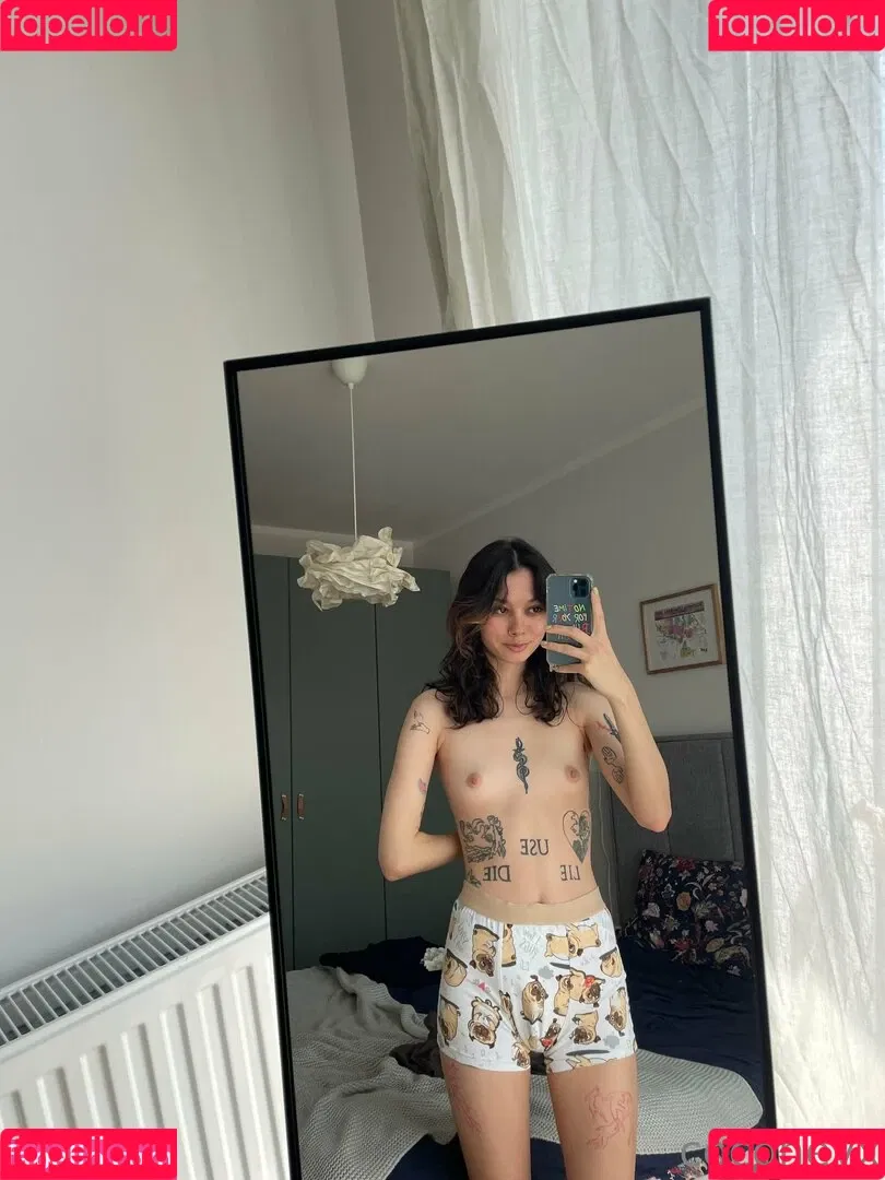 Coconey / coconeyx / coconeyxx / hinatakio Onlyfans Photo Gallery 