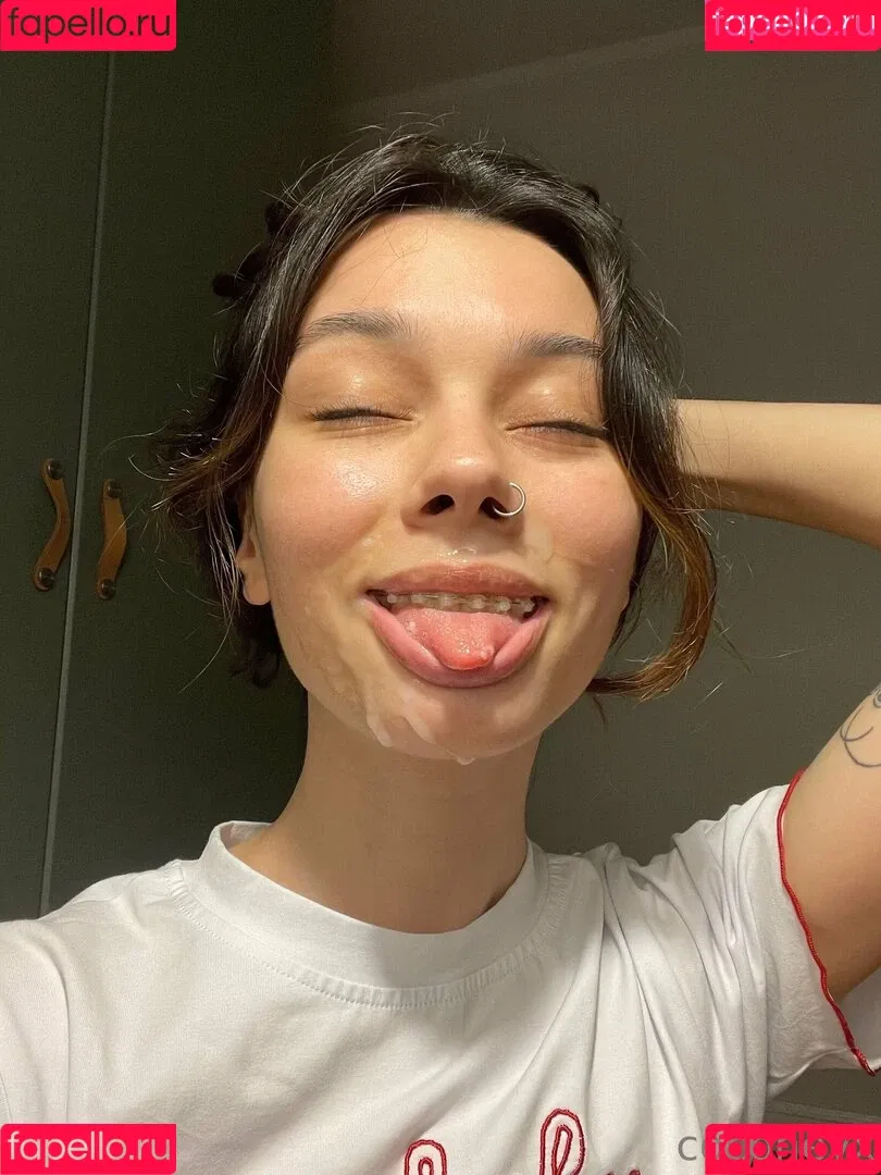 Coconey / coconeyx / coconeyxx / hinatakio Onlyfans Photo Gallery 