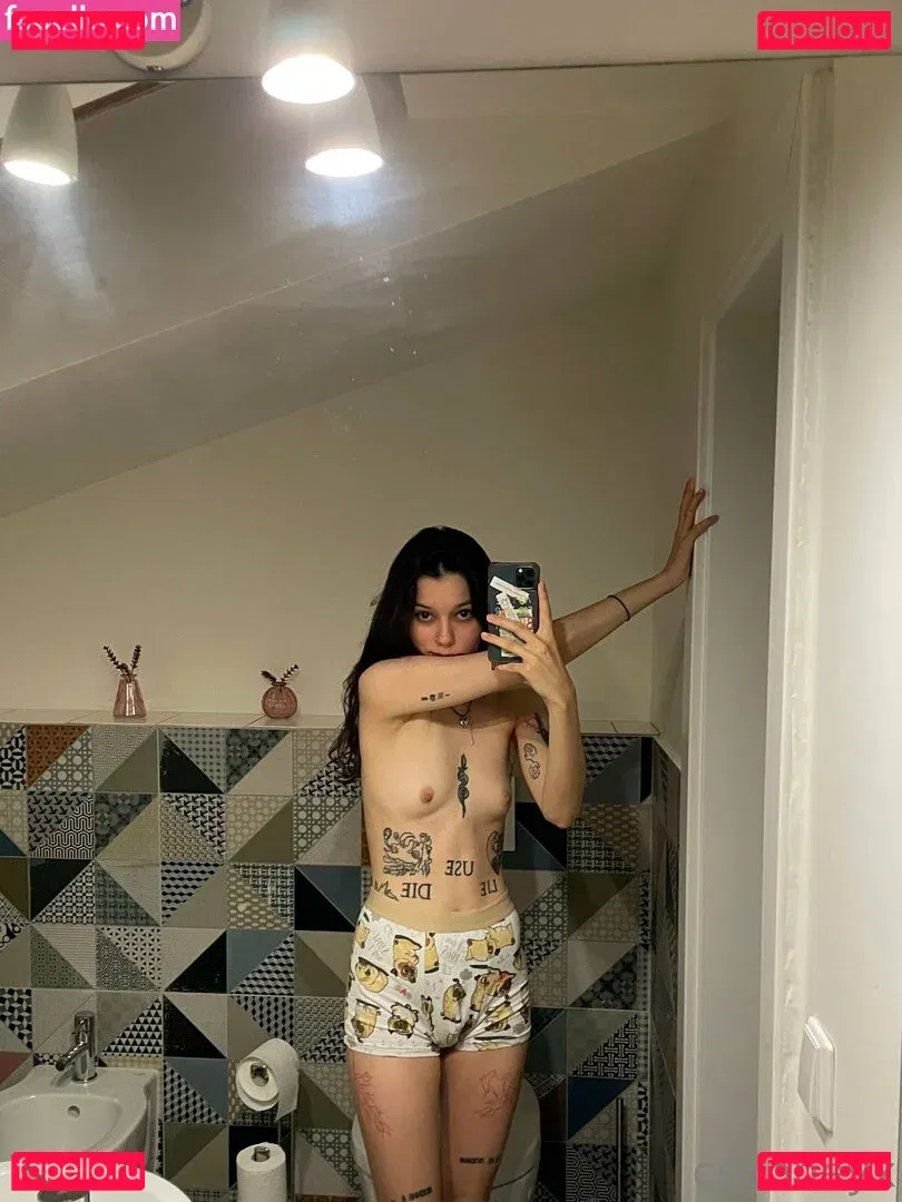 Coconey / coconeyx / coconeyxx / hinatakio Onlyfans Photo Gallery 