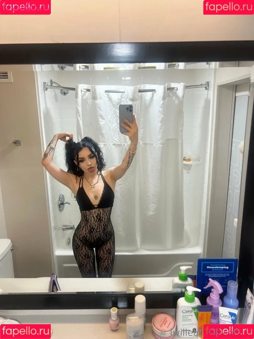 iwilleatyoursoul Onlyfans Photo Gallery 