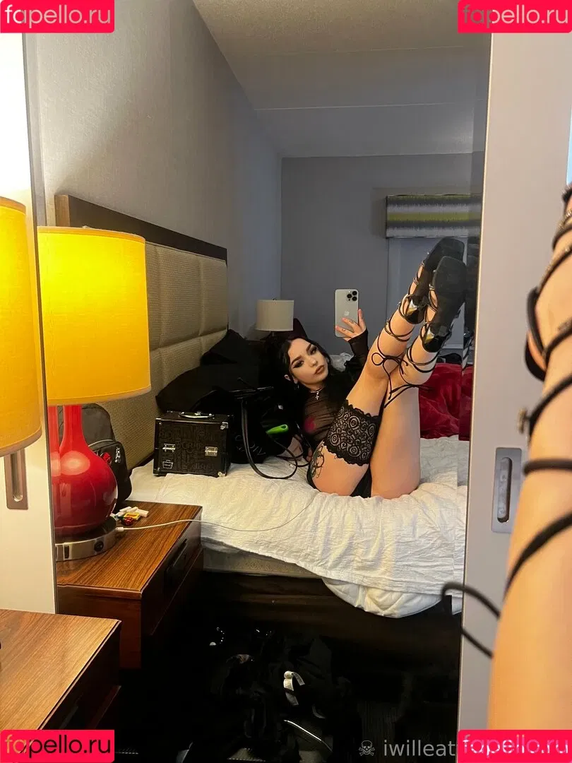 iwilleatyoursoul Onlyfans Photo Gallery 