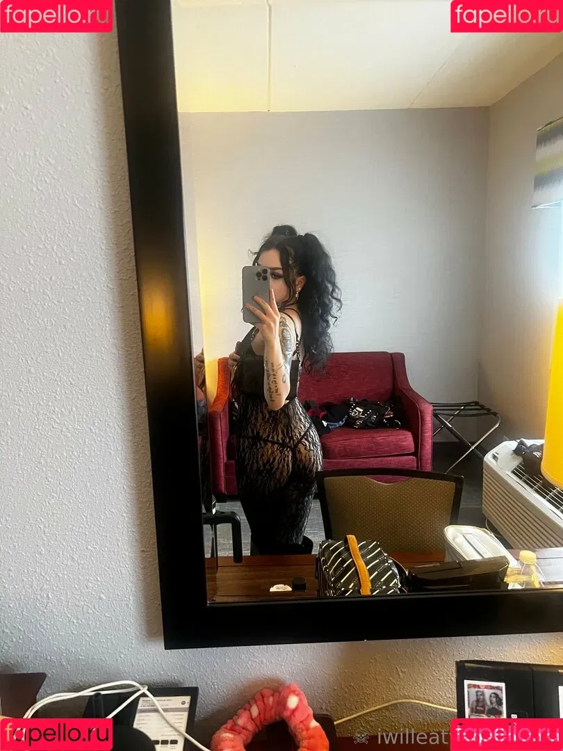 iwilleatyoursoul Onlyfans Photo Gallery 