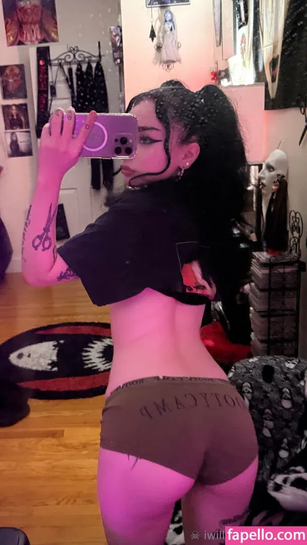 iwilleatyoursoul Onlyfans Photo Gallery 