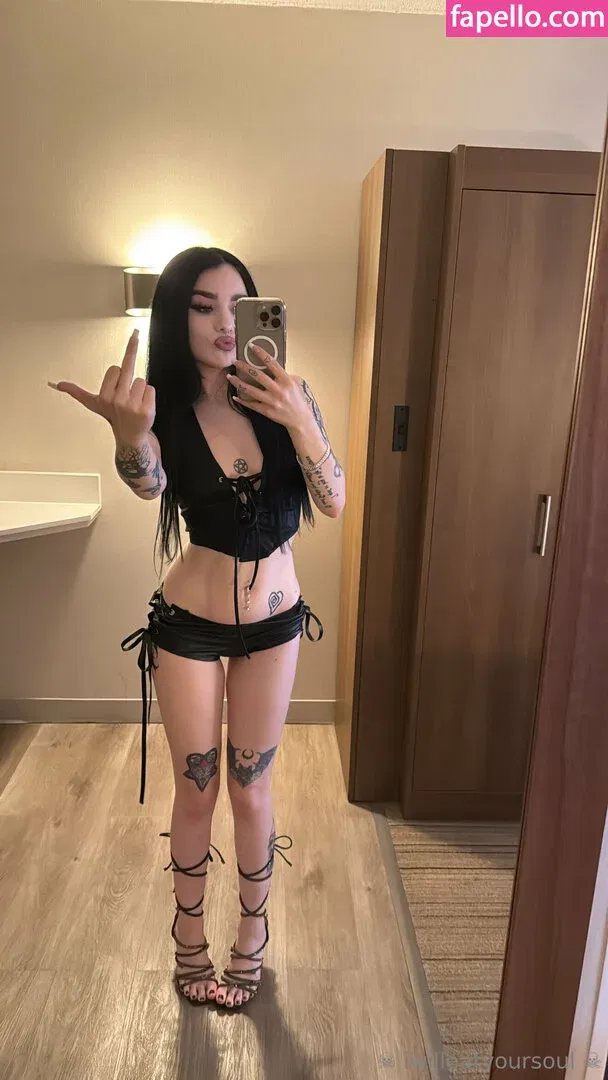 iwilleatyoursoul Onlyfans Photo Gallery 