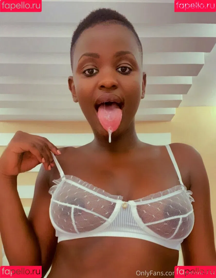 thygoddess Onlyfans Photo Gallery 