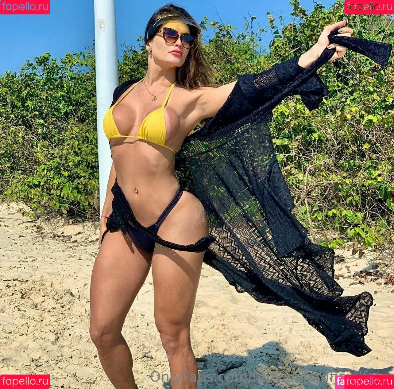 fabyzinhaa.oficial / fabyzinhaoficialfree Onlyfans Photo Gallery 