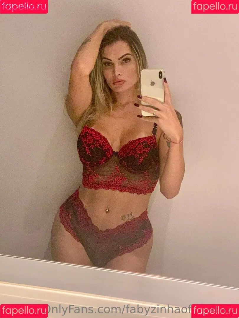 fabyzinhaa.oficial / fabyzinhaoficialfree Onlyfans Photo Gallery 