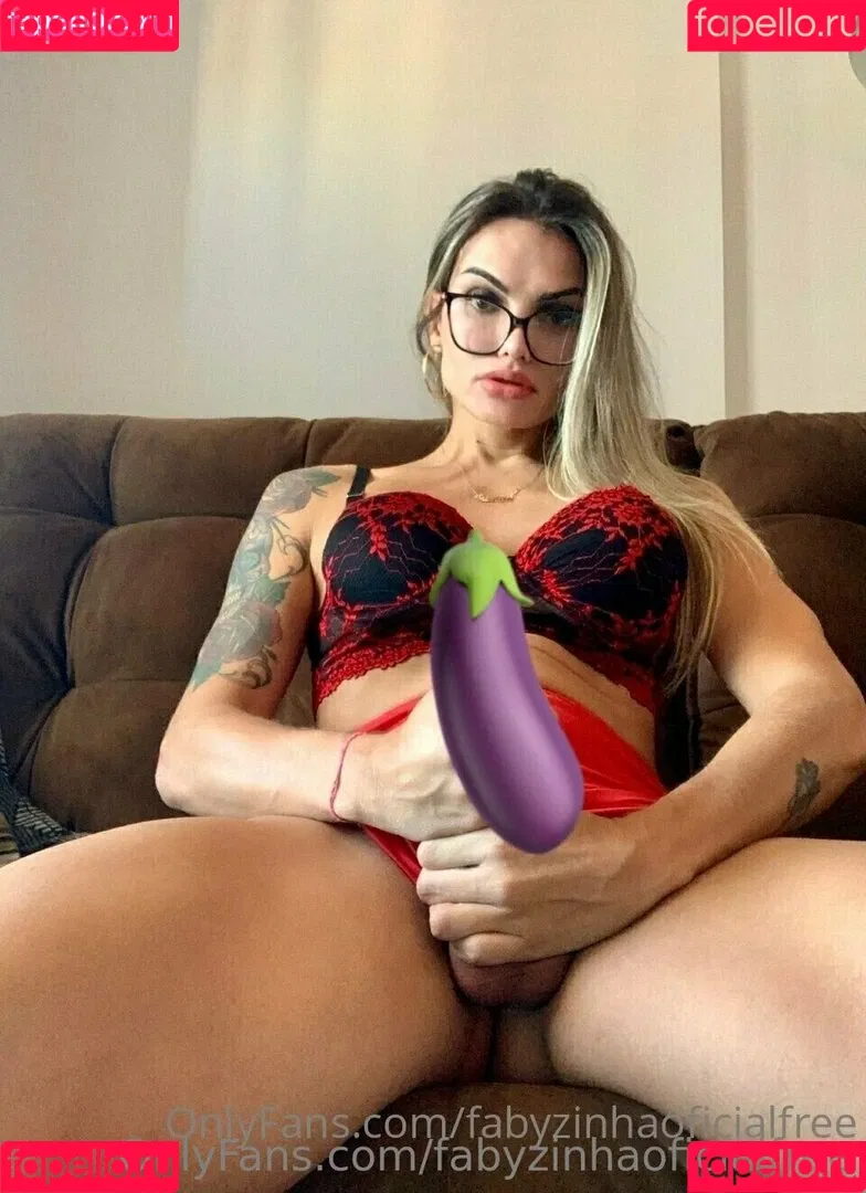 fabyzinhaa.oficial / fabyzinhaoficialfree Onlyfans Photo Gallery 