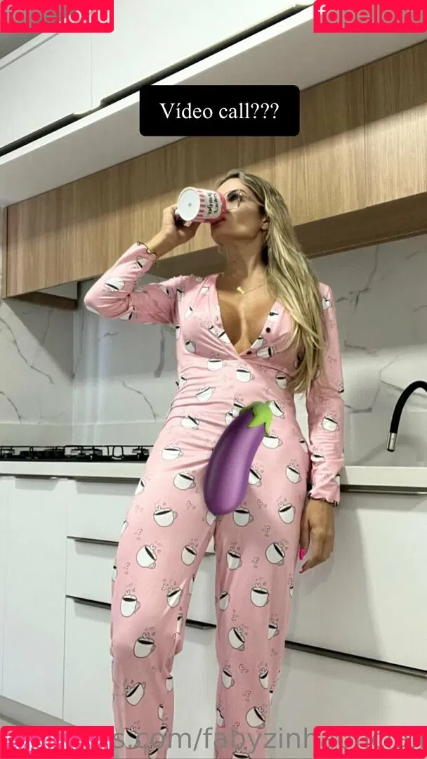 fabyzinhaa.oficial / fabyzinhaoficialfree Onlyfans Photo Gallery 