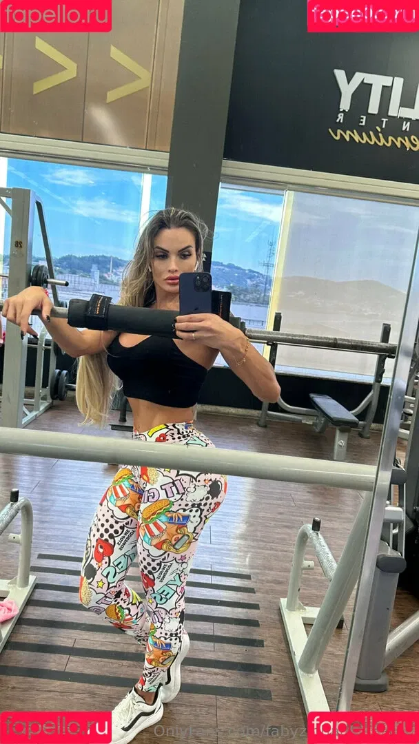 fabyzinhaa.oficial / fabyzinhaoficialfree Onlyfans Photo Gallery 