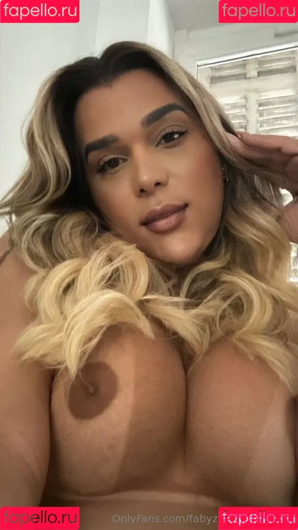 fabyzinhaa.oficial / fabyzinhaoficialfree Onlyfans Photo Gallery 