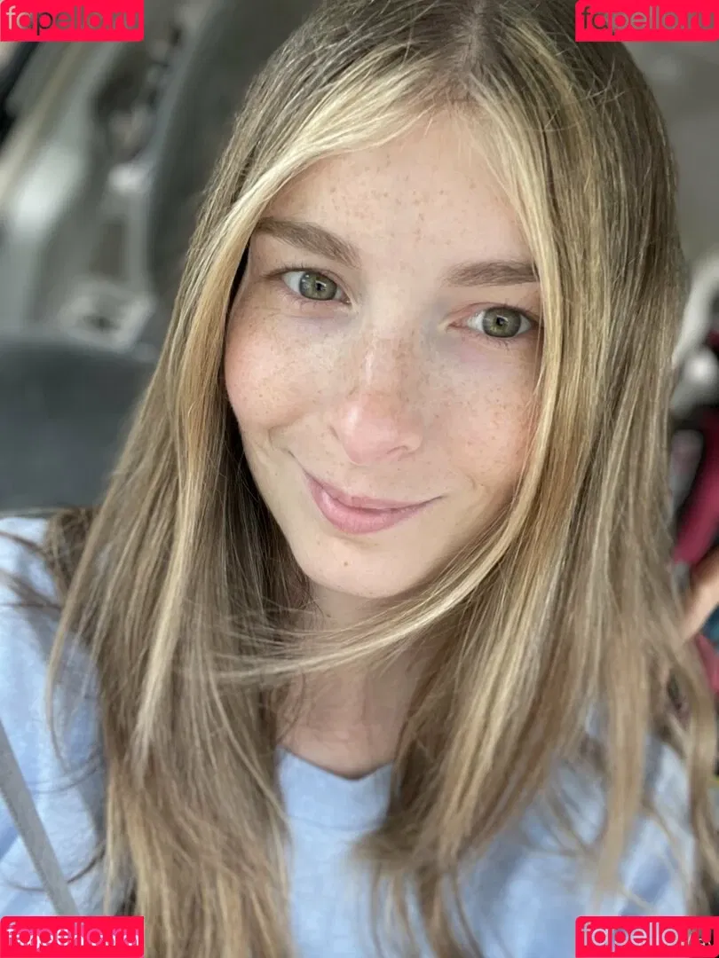 sophiemay1293 / sophiemay93 Onlyfans Photo Gallery 