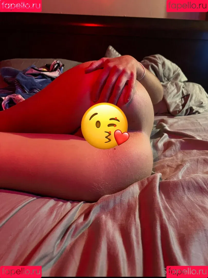 sophiemay1293 / sophiemay93 Onlyfans Photo Gallery 