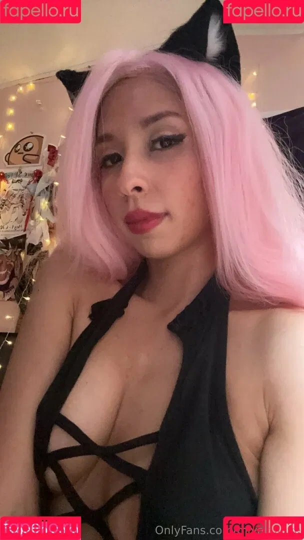 meowkuowo_ / miyakulove Onlyfans Photo Gallery 