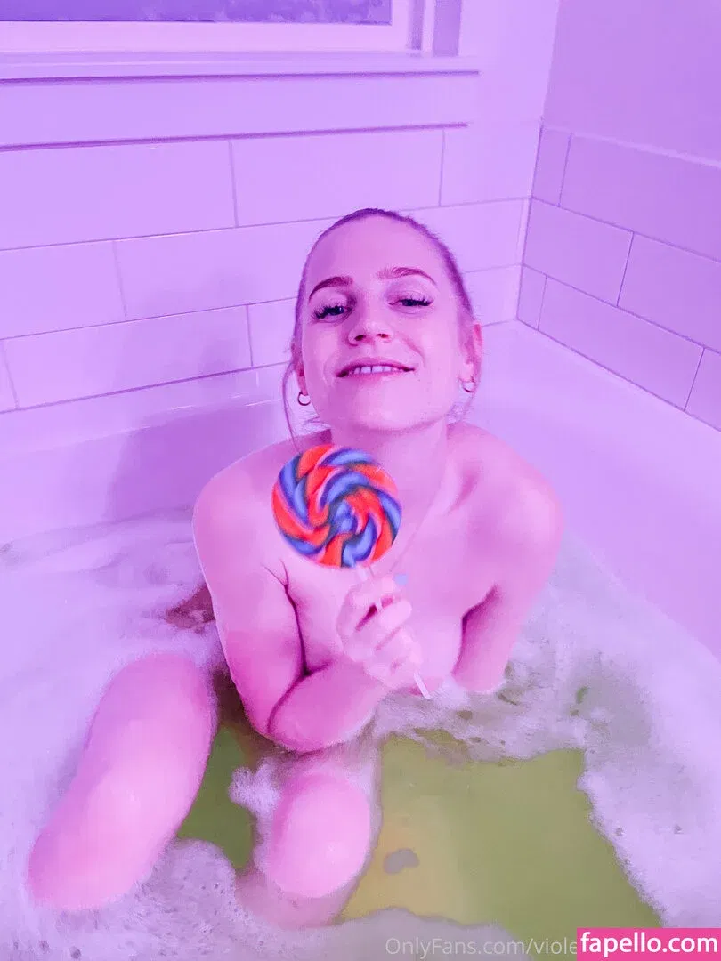 Violet.walker66 Onlyfans Photo Gallery 