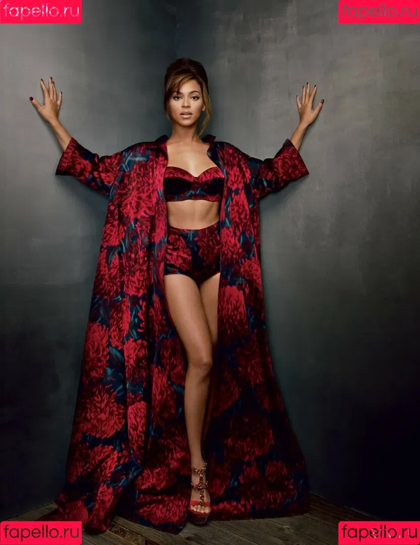 Beyonce / beyoncenavago Onlyfans Photo Gallery 