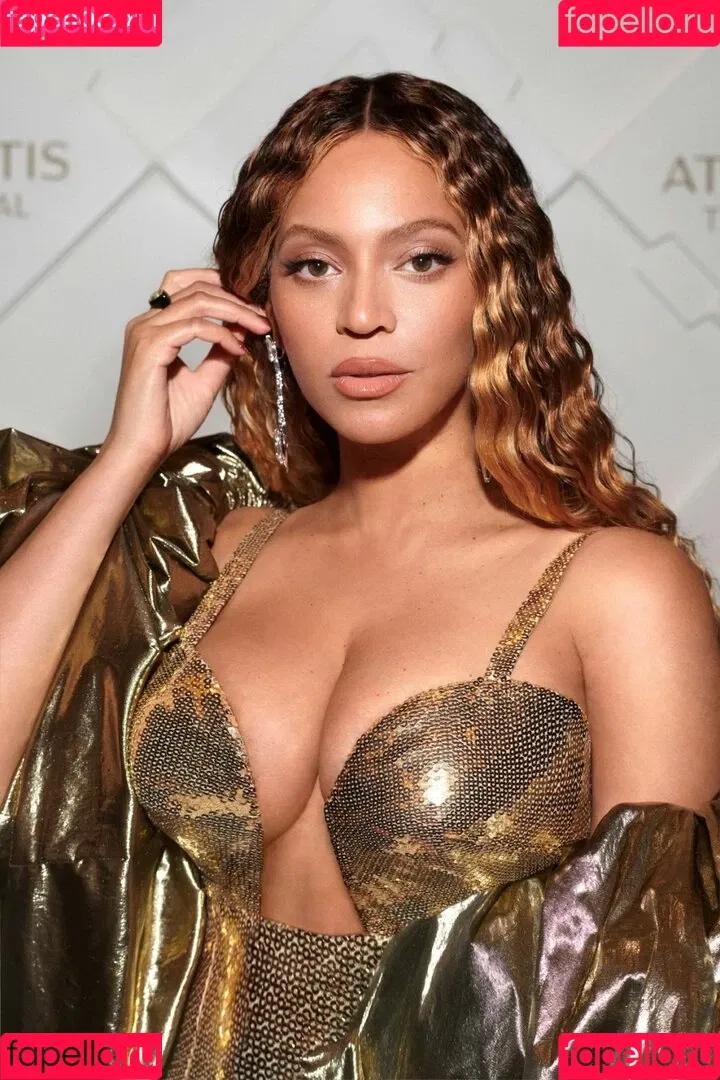Beyonce / beyoncenavago Onlyfans Photo Gallery 